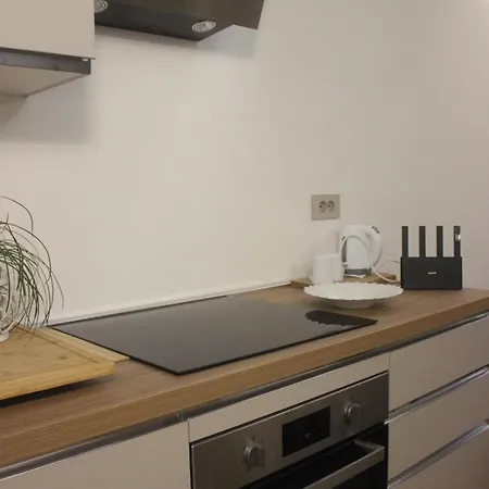 Sem Chi, Secret Garden Nel Cuore Di Apartman Torino